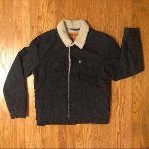 Levi’s dark blue sherpa trucker jacket